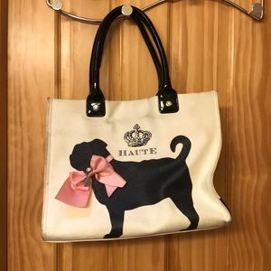My flat in London Black Pug Bag
